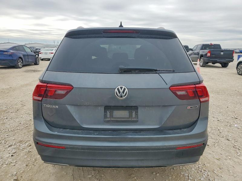 2020 Volkswagen Tiguan მანქანა იყიდება აუქციონზე, vin: 3VV0B7AX2LM058855, აუქციონის ნომერი: 72801535