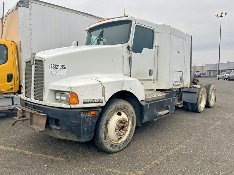 Продажа на аукционе авто 2000 Kenworth T600, vin: 3WKAD69X0YF831010, номер лота: 73321095