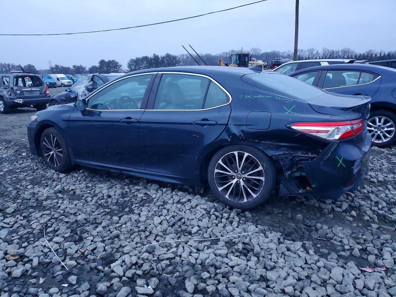 2020 Toyota Camry მანქანა იყიდება აუქციონზე, vin: 4T1G11AK9LU877631, აუქციონის ნომერი: 99421445