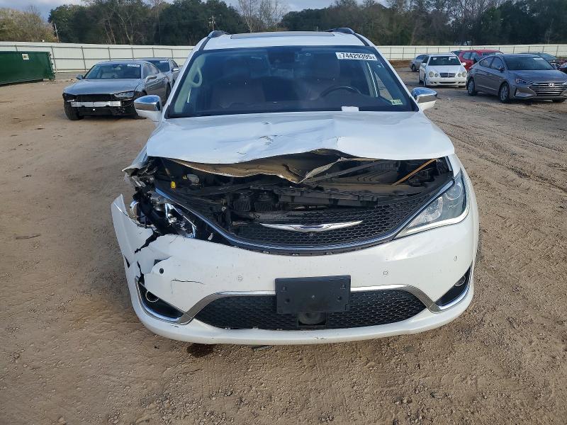 2017 Chrysler Pacifica მანქანა იყიდება აუქციონზე, vin: 2C4RC1GG4HR528200, აუქციონის ნომერი: 74429395