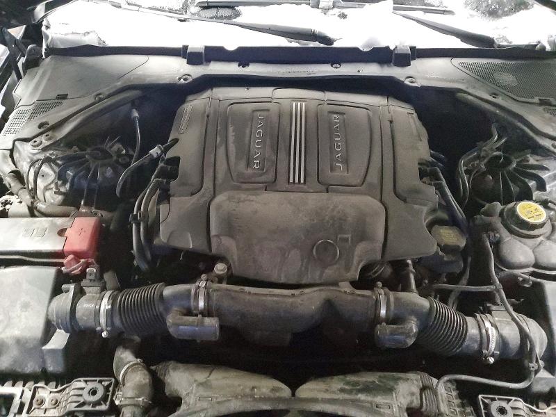 74077855 :رقم المزاد ، SAJAL4BV8HA962596 vin ، 2017 Jaguar Xe مزاد بيع