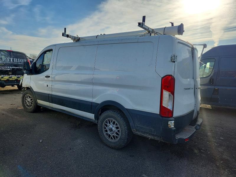 49003096 :رقم المزاد ، 1FTYE1ZM8JKA47718 vin ، 2018 Ford Transit مزاد بيع