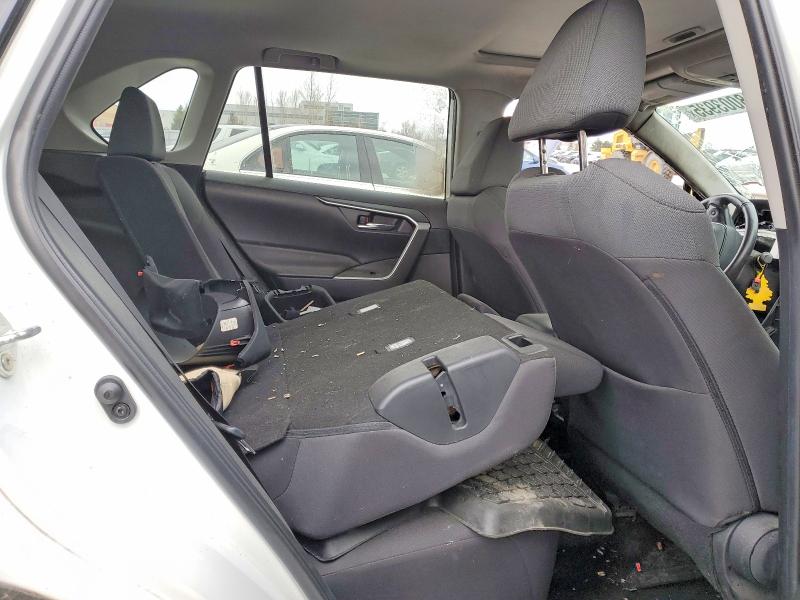 Продажа на аукционе авто 2022 Toyota Rav4, vin: 2T3R1RFV5NC297783, номер лота: 98003935