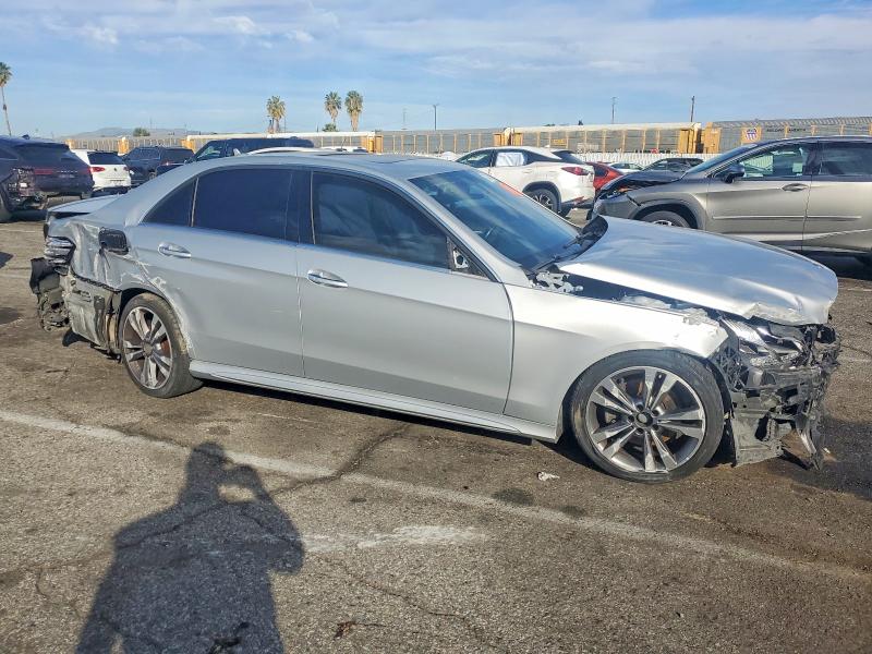 Продажа на аукционе авто 2016 Mercedes-benz E, vin: WDDHF5KB3GB193052, номер лота: 73743575