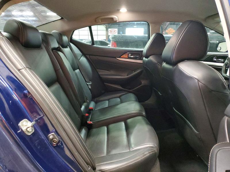 2018 Nissan Maxima მანქანა იყიდება აუქციონზე, vin: 1N4AA6AP2JC388726, აუქციონის ნომერი: 97324325