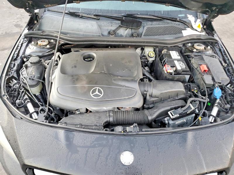 97984045 :رقم المزاد ، WDDSJ4EBXFN169094 vin ، 2015 Mercedes-benz Cla مزاد بيع