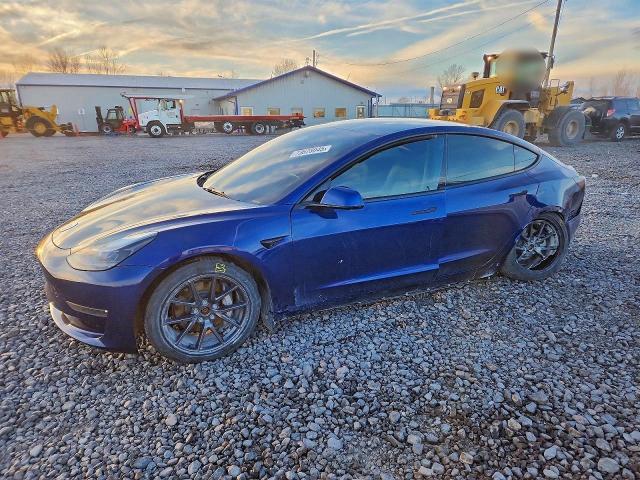 73628045 :رقم المزاد ، 5YJ3E1EB2NF113584 vin ، 2022 Tesla Model 3 مزاد بيع