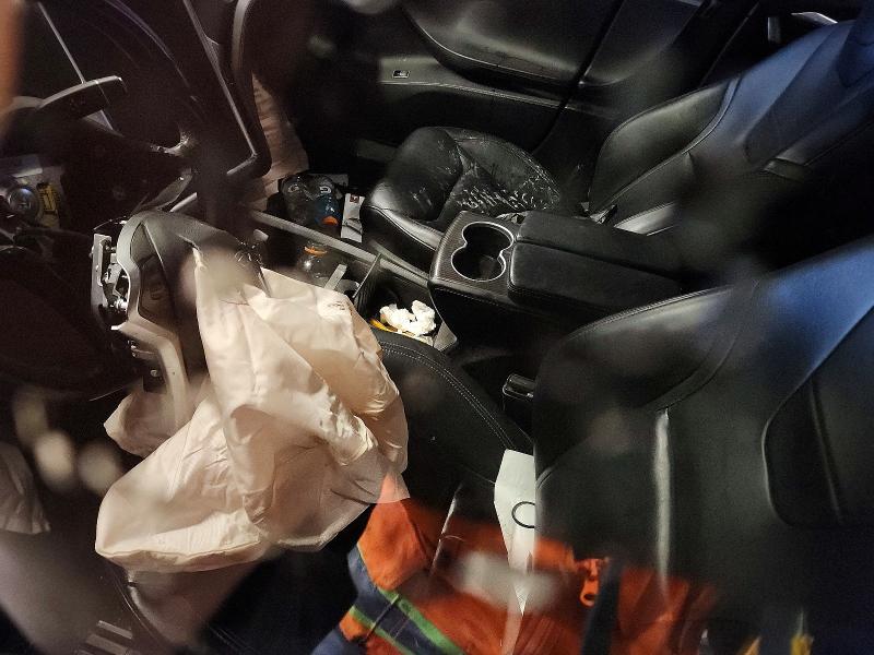 Продаж на аукціоні авто 2016 Tesla Model S, vin: 5YJSA1E23GF122837, номер лоту: 98823275