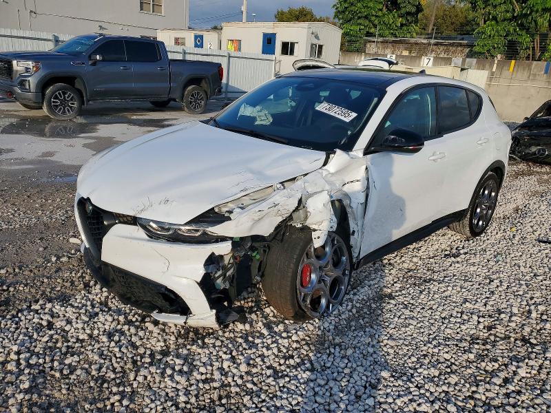 Продаж на аукціоні авто 2024 Alfa Romeo Tonale, vin: ZASPATDW0R3048917, номер лоту: 73072595
