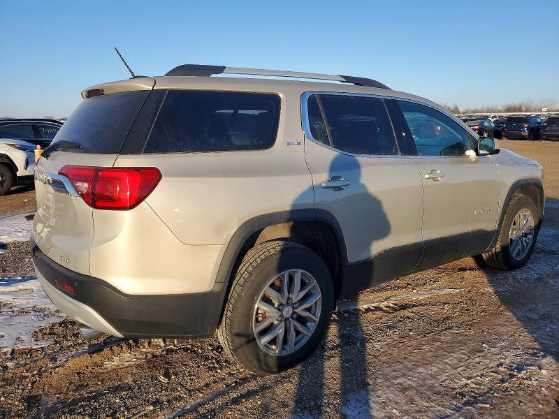 73870245 :رقم المزاد ، 1GKKNSLS4HZ174250 vin ، 2017 Gmc Acadia مزاد بيع