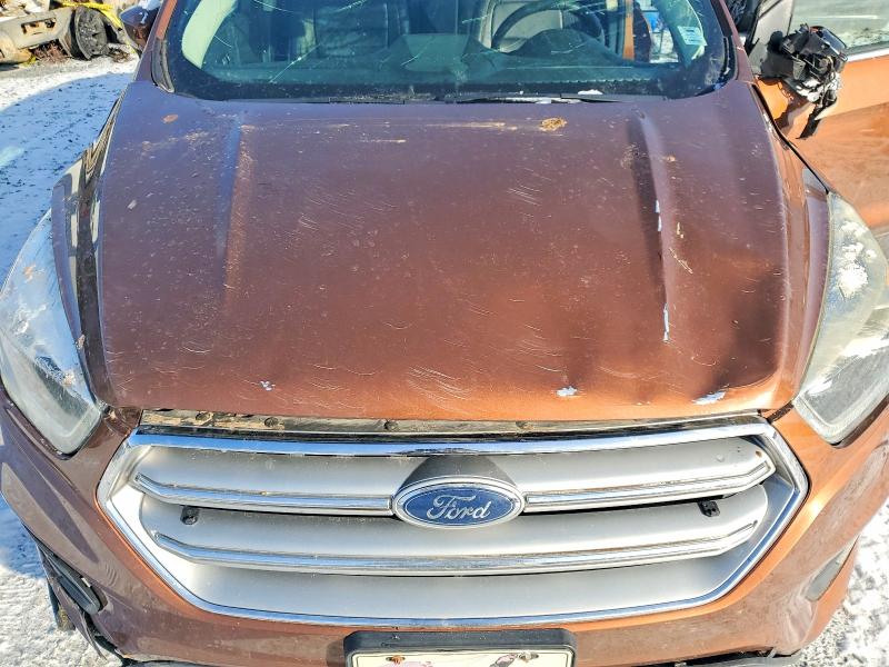 Продажа на аукционе авто 2017 Ford Escape, vin: 1FMCU9J93HUE40572, номер лота: 99756695