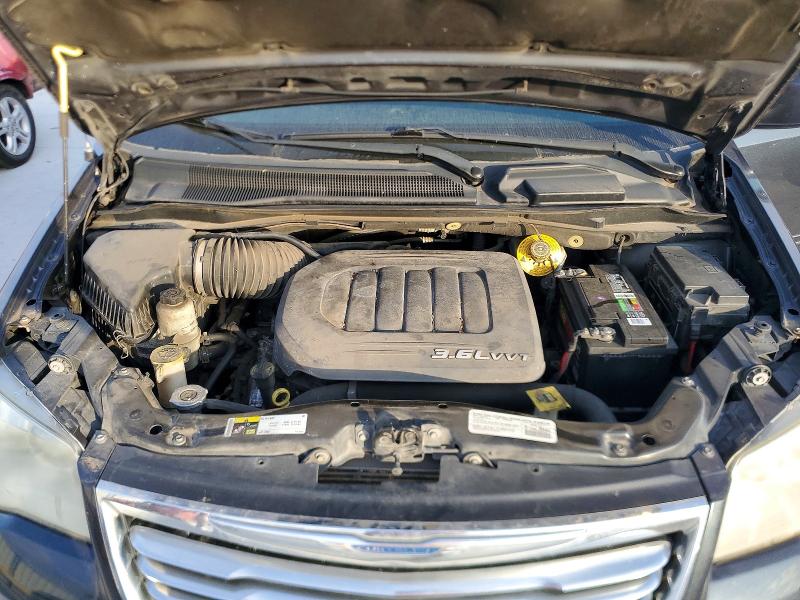 97332165 :رقم المزاد ، 2C4RC1BG0ER383837 vin ، 2014 Chrysler Town & Country مزاد بيع