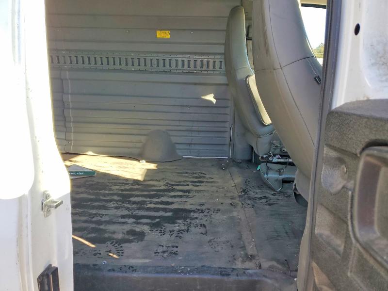 98614215 :رقم المزاد ، 1GCWGAFP4J1344376 vin ، 2018 Chevrolet Express G2500 مزاد بيع