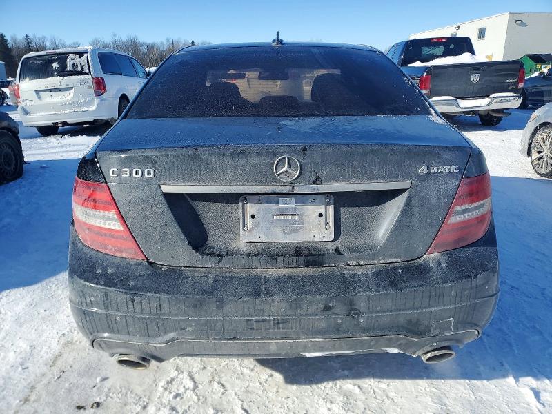 2014 Mercedes-benz C მანქანა იყიდება აუქციონზე, vin: WDDGF8AB4EG189087, აუქციონის ნომერი: 75317735
