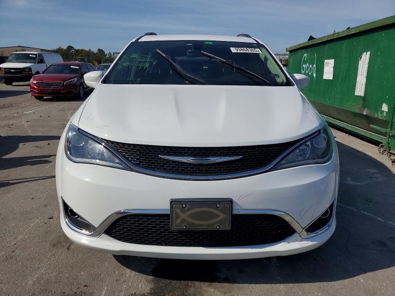 99868305 :رقم المزاد ، 2C4RC1EG7HR669457 vin ، 2017 Chrysler Pacifica مزاد بيع