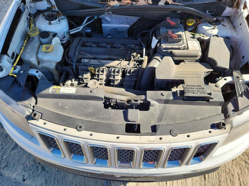 2016 Jeep Compass მანქანა იყიდება აუქციონზე, vin: 1C4NJCEA3GD640759, აუქციონის ნომერი: 99283995