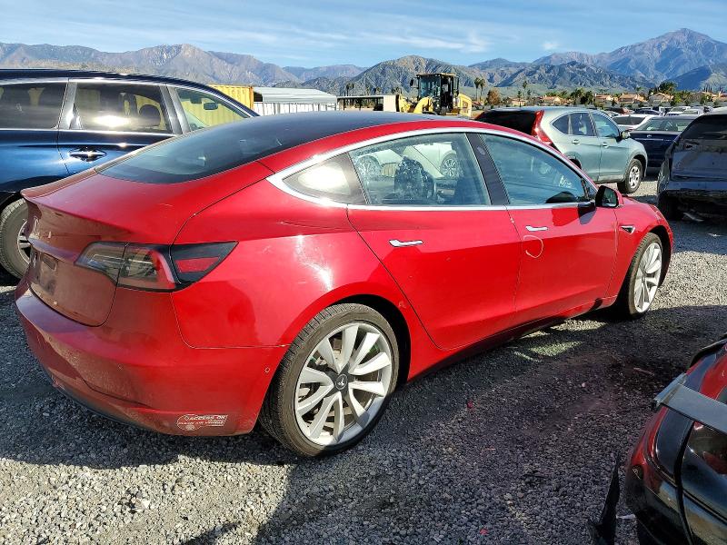 73890735 :رقم المزاد ، 5YJ3E1EA9JF015413 vin ، 2018 Tesla Model 3 مزاد بيع