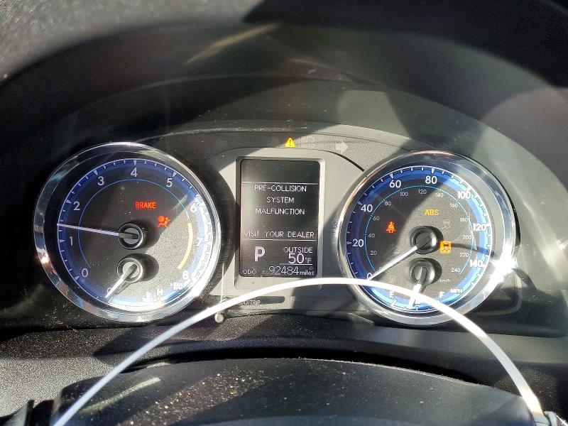 72432375 :رقم المزاد ، 2T1BURHE0KC217459 vin ، 2019 Toyota Corolla مزاد بيع