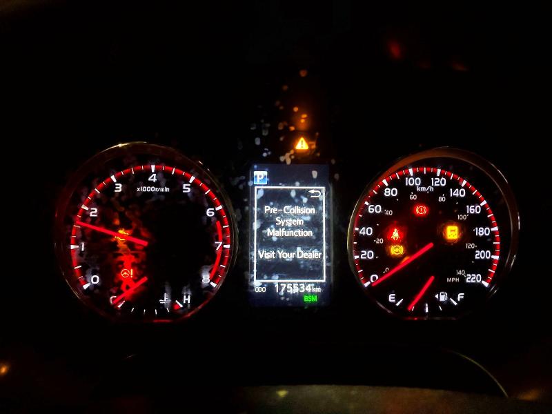 Aukcja sprzedaży 2018 Toyota Rav4, vin: 2T3JFREVXJW780503, numer aukcji: 72396585