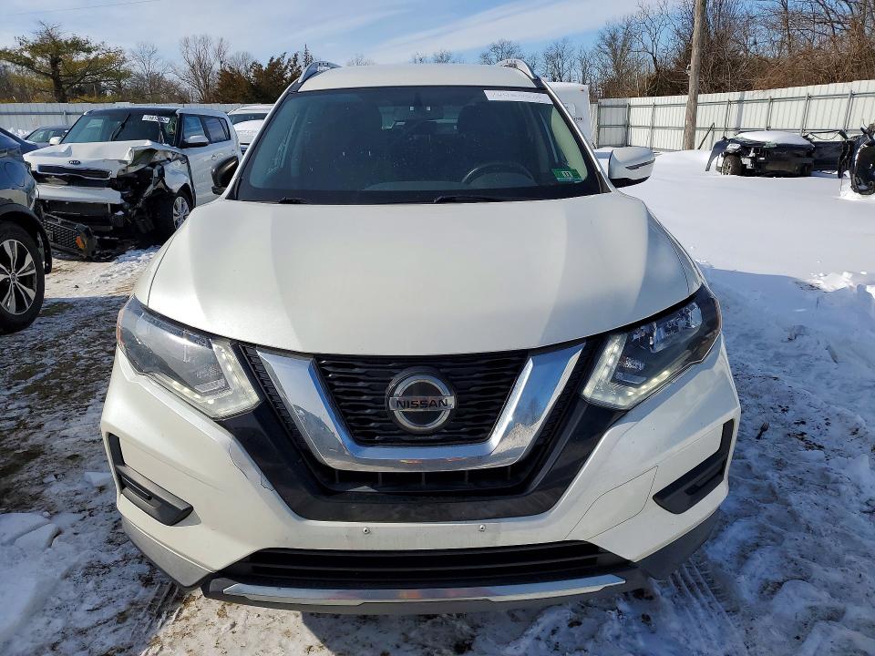 2018 Nissan Rogue მანქანა იყიდება აუქციონზე, vin: KNMAT2MV7JP618874, აუქციონის ნომერი: 74950215