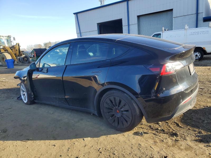 73062775 :رقم المزاد ، 7SAYGDEE8NF376032 vin ، 2022 Tesla Model Y مزاد بيع