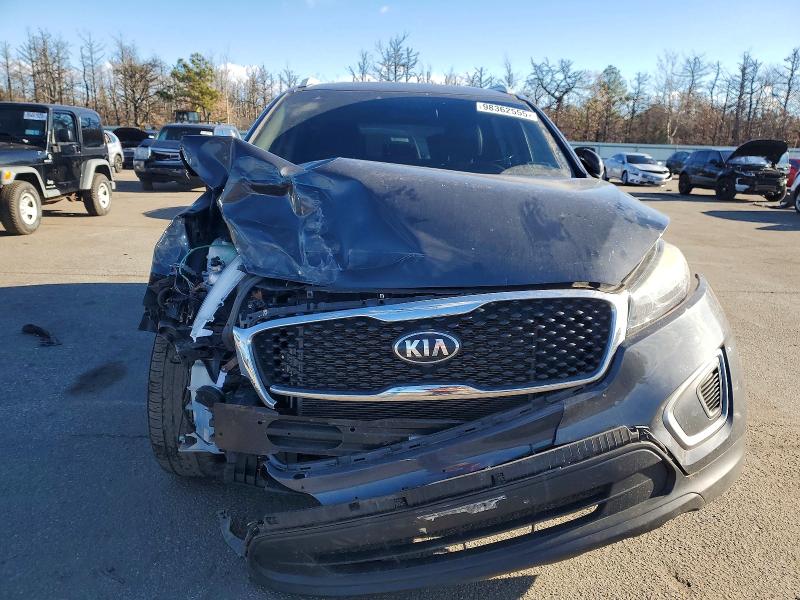 2017 Kia Sorento მანქანა იყიდება აუქციონზე, vin: 5XYPGDA36HG191391, აუქციონის ნომერი: 98362555