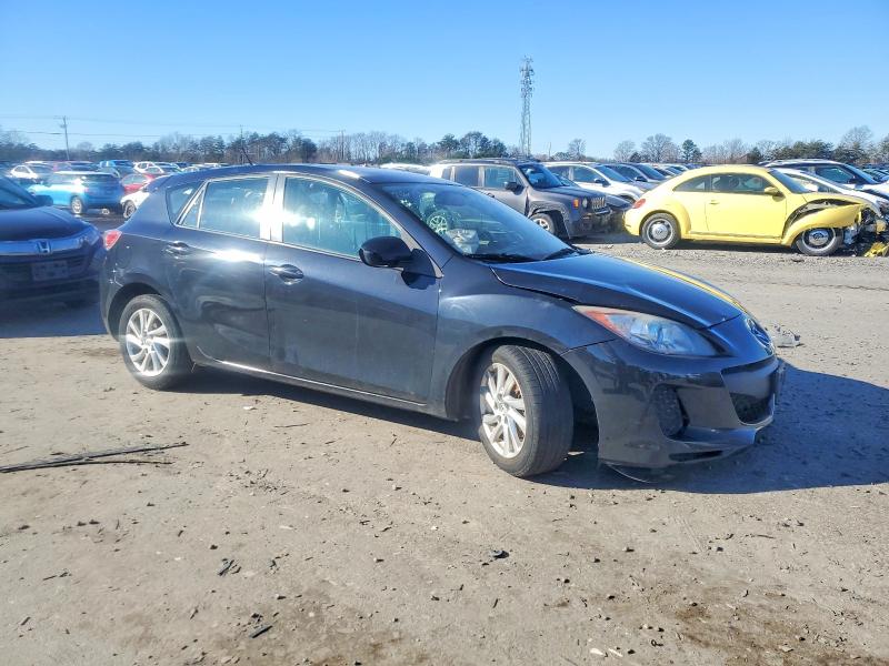 72412605 :رقم المزاد ، JM1BL1M88C1651140 vin ، 2012 Mazda 3 مزاد بيع