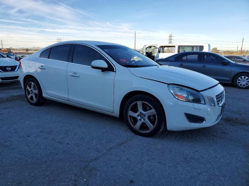 Продаж на аукціоні авто 2013 Volvo S60, vin: YV1612FHXD2188630, номер лоту: 73696865