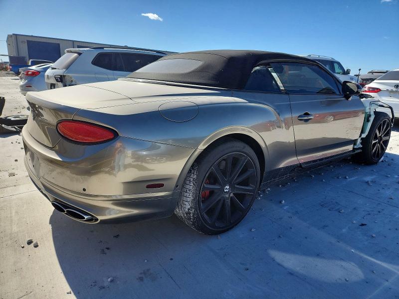 72403585 :رقم المزاد ، SCBDG4ZGXMC085571 vin ، 2021 Bentley Continental مزاد بيع