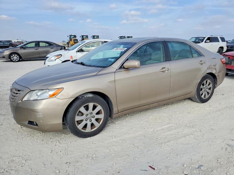 2007 Toyota Camry მანქანა იყიდება აუქციონზე, vin: 4T1BE46K67U681242, აუქციონის ნომერი: 99631005