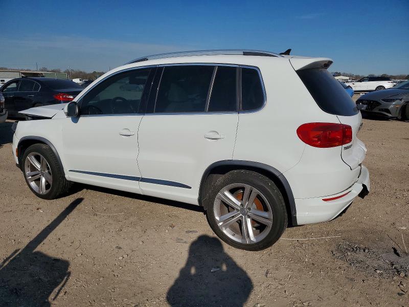 72635455 :رقم المزاد ، WVGAV7AX3GW013922 vin ، 2016 Volkswagen Tiguan مزاد بيع