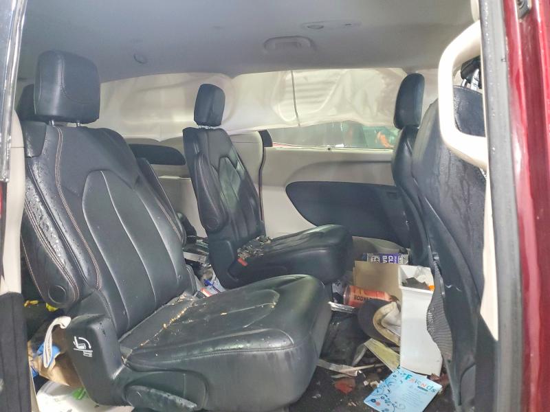 73496375 :رقم المزاد ، 2C4RC1BG1HR768893 vin ، 2017 Chrysler Pacifica مزاد بيع
