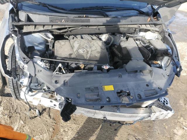 Продажа на аукционе авто 2019 Toyota Highlander Le, vin: 5TDBZRFH2KS967404, номер лота: 42488034