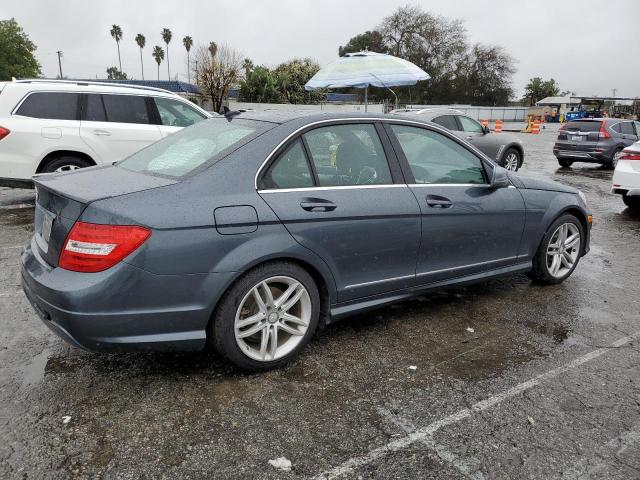 Продаж на аукціоні авто 2013 Mercedes-benz C 250, vin: WDDGF4HB2DA816997, номер лоту: 43038114