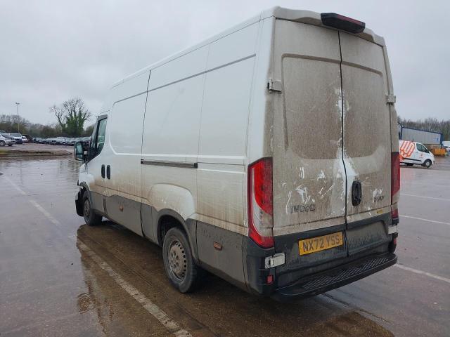 43727754 :رقم المزاد ، ZCFCL35A205504343 vin ، 2022 Ivec Daily 35s1 مزاد بيع