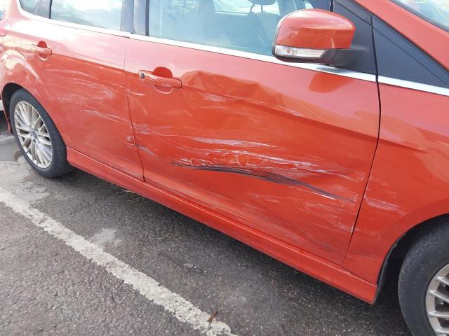 43895474 :رقم المزاد ، WF0KXXGCBKCG86782 vin ، 2012 Ford Focus Zete مزاد بيع