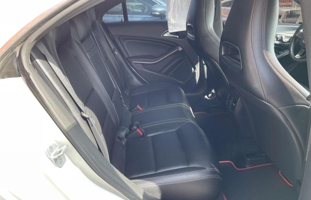 42260174 :رقم المزاد ، WDDSJ4GB0JN576847 vin ، 2018 Mercedes-benz Cla 250 4matic مزاد بيع