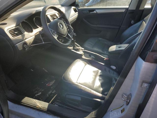 44676934 :رقم المزاد ، 3VW2B7AJ0HM388646 vin ، 2017 Volkswagen Jetta مزاد بيع