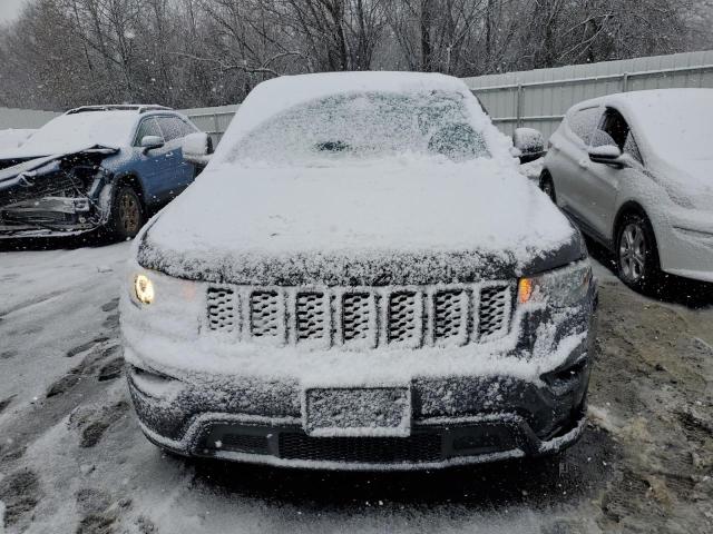 Продажа на аукционе авто 2018 Jeep Grand Cherokee Laredo, vin: 1C4RJFAG8JC319813, номер лота: 42330804