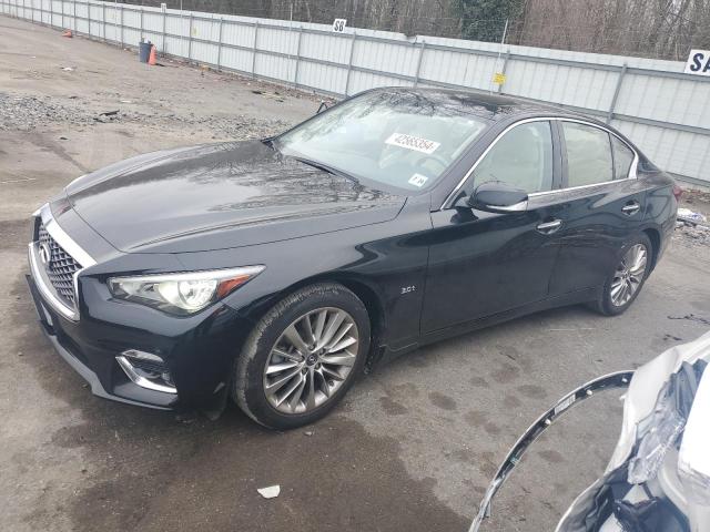 42565354 :رقم المزاد ، JN1EV7AR8KM555774 vin ، 2019 Infiniti Q50 Luxe مزاد بيع
