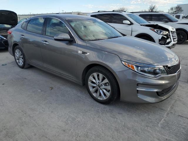 2018 Kia Optima Ex მანქანა იყიდება აუქციონზე, vin: 5XXGU4L30JG215202, აუქციონის ნომერი: 40848164
