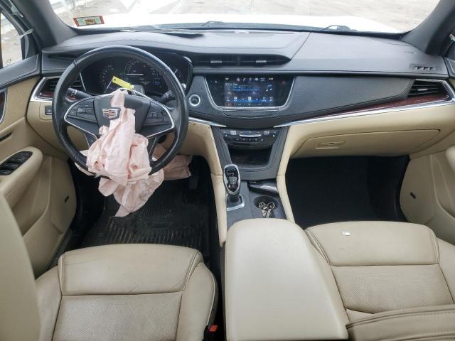 41825224 :رقم المزاد ، 1GYKNFRS1JZ212902 vin ، 2018 Cadillac Xt5 Premium Luxury مزاد بيع