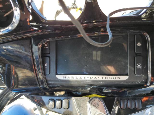 40164684 :رقم المزاد ، 1HD1MDD11JB853630 vin ، 2018 Harley-davidson Flhtcutg 115th Anniversary Tri Glide Ultra مزاد بيع