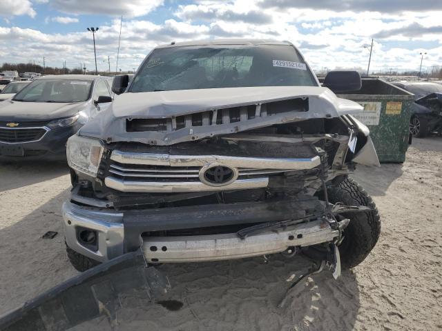 2017 Toyota Tundra Crewmax Sr5 მანქანა იყიდება აუქციონზე, vin: 5TFDW5F17HX612230, აუქციონის ნომერი: 42915214