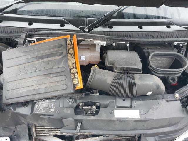 43727754 :رقم المزاد ، ZCFCL35A205504343 vin ، 2022 Ivec Daily 35s1 مزاد بيع