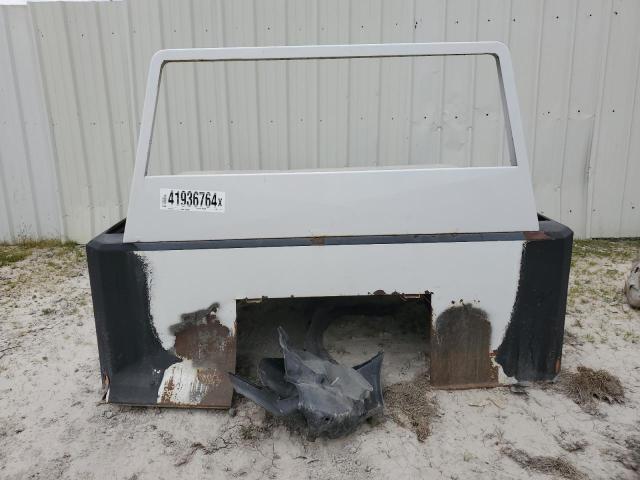 41936764 :رقم المزاد ، TRUCKBED vin ، 2000 Trck Bed مزاد بيع