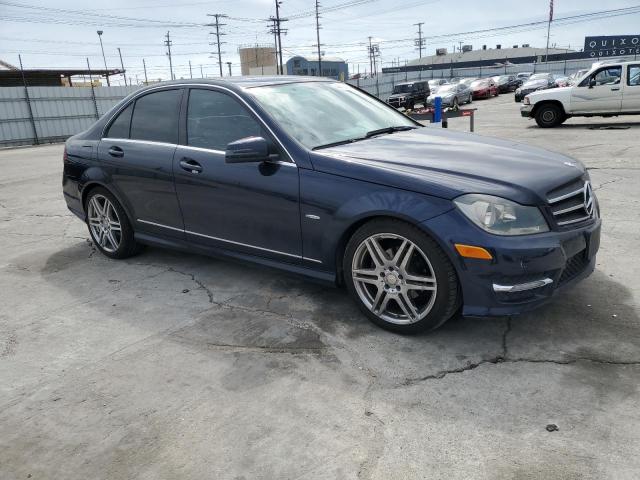 2012 Mercedes-benz C 250 მანქანა იყიდება აუქციონზე, vin: WDDGF4HB1CA645951, აუქციონის ნომერი: 44414494