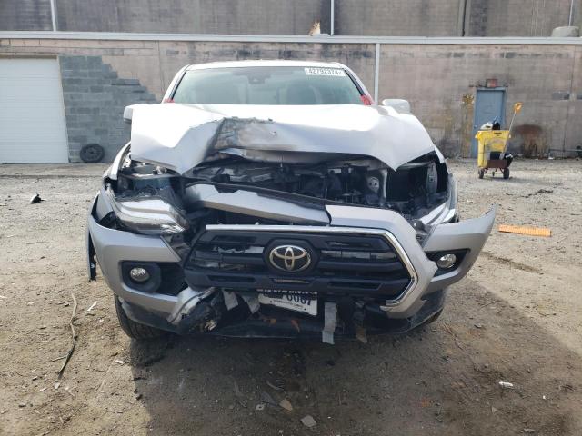 Aukcja sprzedaży 2018 Toyota Tacoma Access Cab, vin: 5TFSZ5AN0JX159745, numer aukcji: 42792374