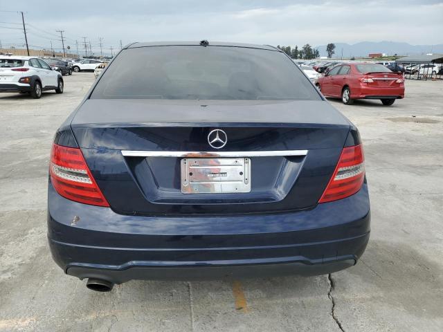 2012 Mercedes-benz C 250 მანქანა იყიდება აუქციონზე, vin: WDDGF4HB1CA645951, აუქციონის ნომერი: 44414494