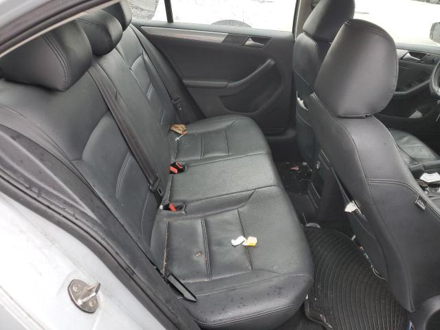 44676934 :رقم المزاد ، 3VW2B7AJ0HM388646 vin ، 2017 Volkswagen Jetta مزاد بيع